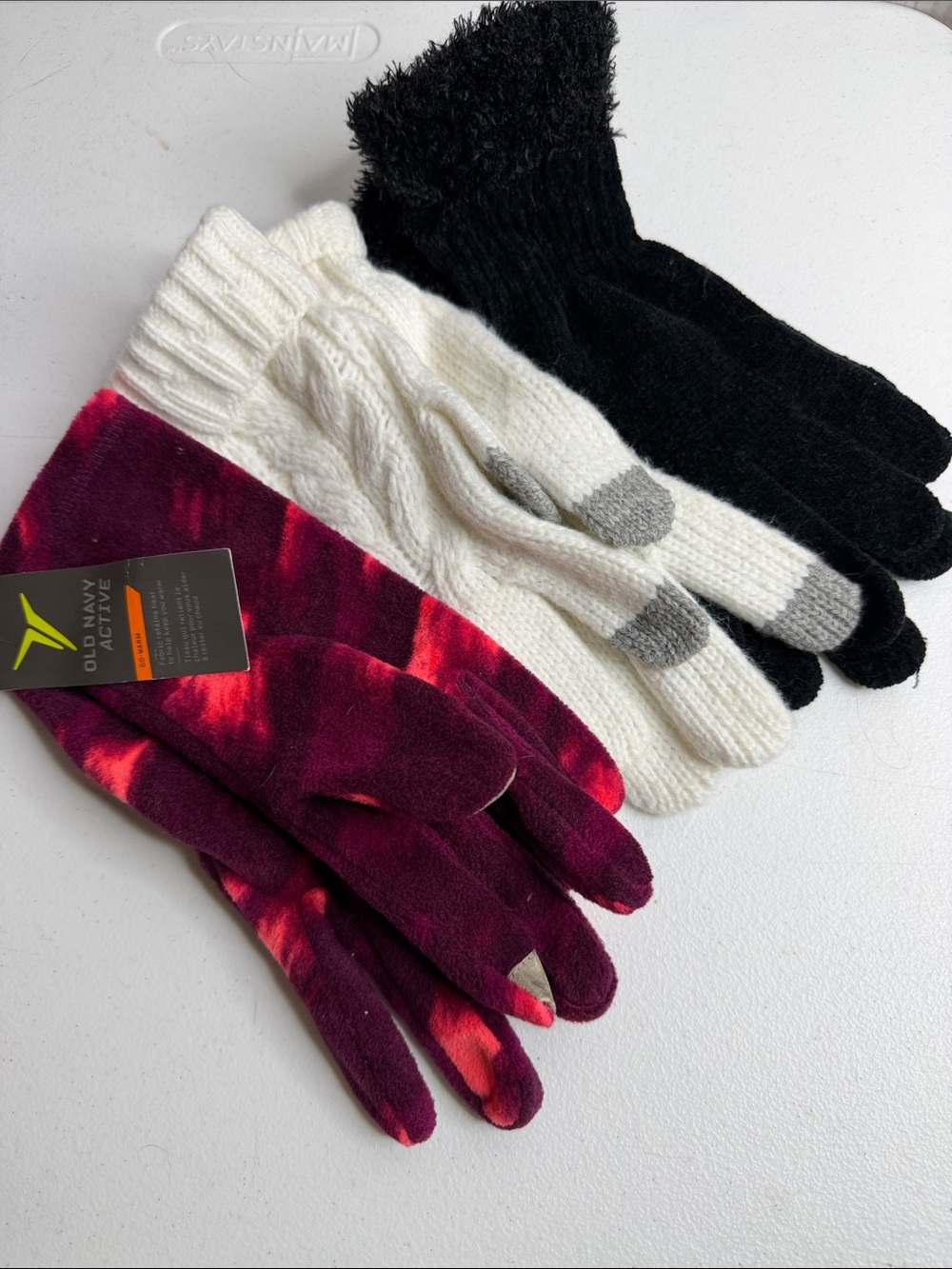 3pc Old Navy and no brand glove set. White and magenta have tech fingers-1064